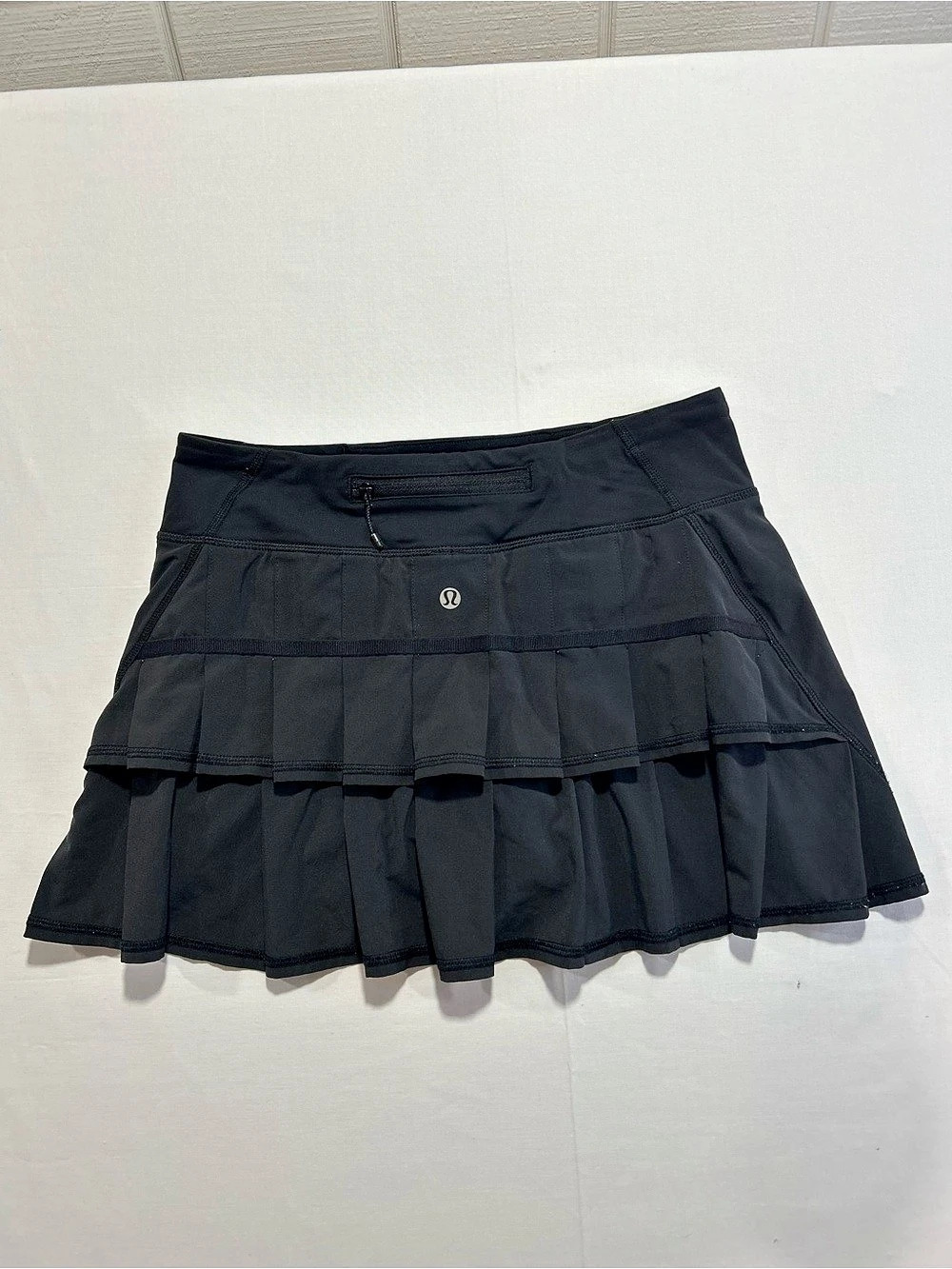 lululemon Pace Rival Skirt Black Ruffle Mini Skirt Size 4